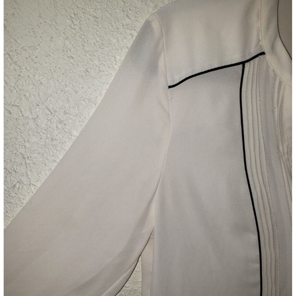 H&M White Button Up Blouse Sz 8 Chiffon Sheer 3/4 Sleeve Classic Style Top Shirt - Picture 3 of 9